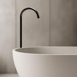 Waterevolution Flow álló fürdőkifolyó matt fekete T1673PR