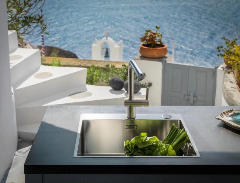 Franke masszív rozsdamentes acél konyhai csaptelep Atlas Neo forgatható kifolyó 115.0521.435