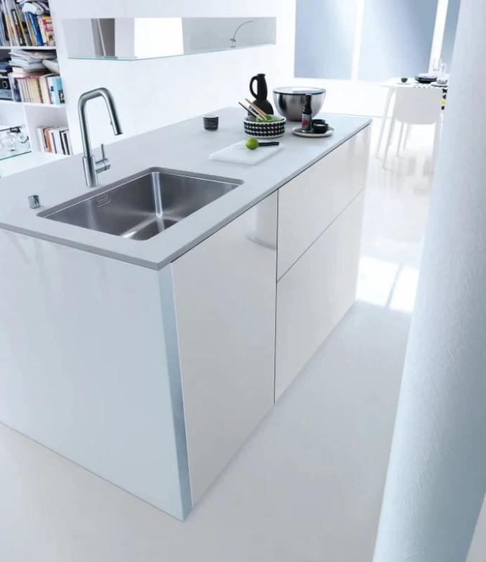 Franke Keukenkraan Kubus uittrekbare handdouche roestvrijstaal 115.0529.207

Franke Kubus konyhai csaptelep kihúzható kézi zuhannyal rozsdamentes acél 115.0529.207