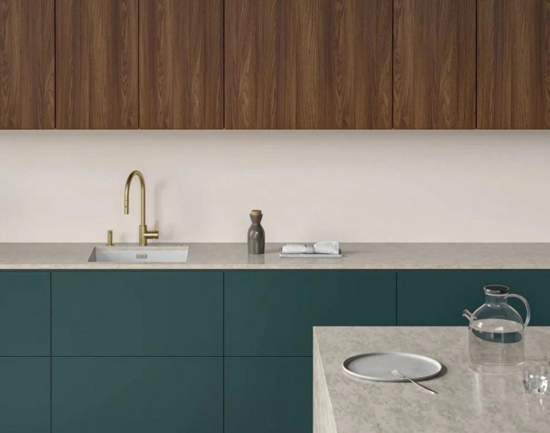 Franke Eos Neo arany konyhai csaptelep kihúzható szórófejjel PVD gold 115.0681.244