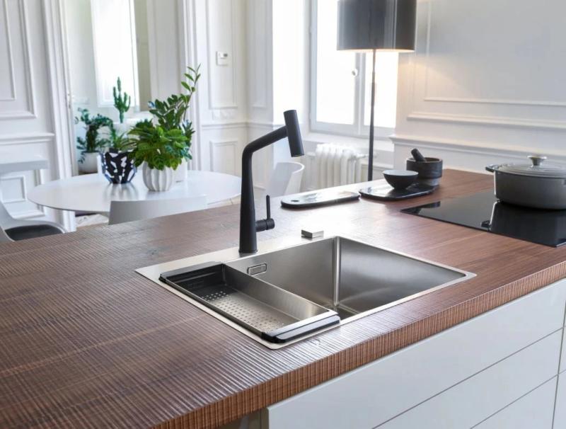 Franke Icon Keukenkraan mat zwart met uittrekbare uitloop 115.0625.190

Franke Icon matt fekete konyhai csaptelep kihúzható kifolyóval 115.0625.190