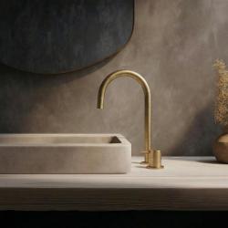 Waterevolution Flow 2-lyukas mosdócsaptelep, kefélt sárgaréz, magas U 200mm kifolyó T1122ULE