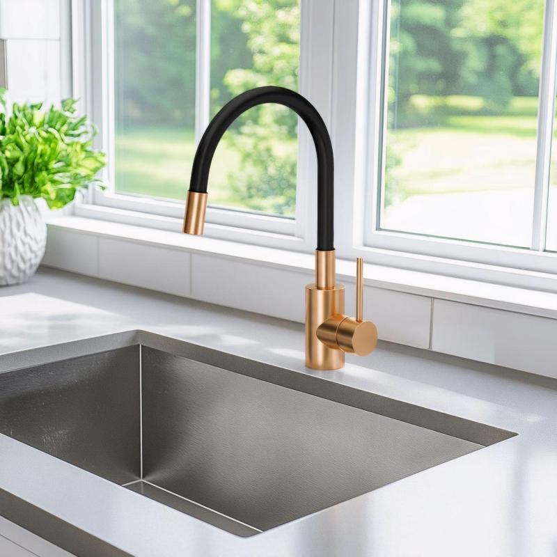 Quadri Bristol konyhai csaptelep rugalmas fekete kifolyóval, PVD csiszolt réz, 1208955984