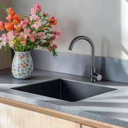 Ausmann Turt gun metal mosogató PVD NANO 40x40 beépített, felületre szerelhető és ráépíthető 1208956946