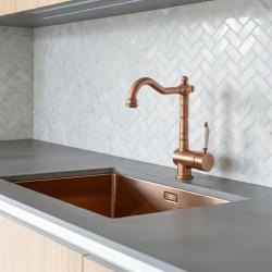 Edward nosztalgikus konyhai csaptelep forgatható kifolyóval, réz, klasszikus 1208957130