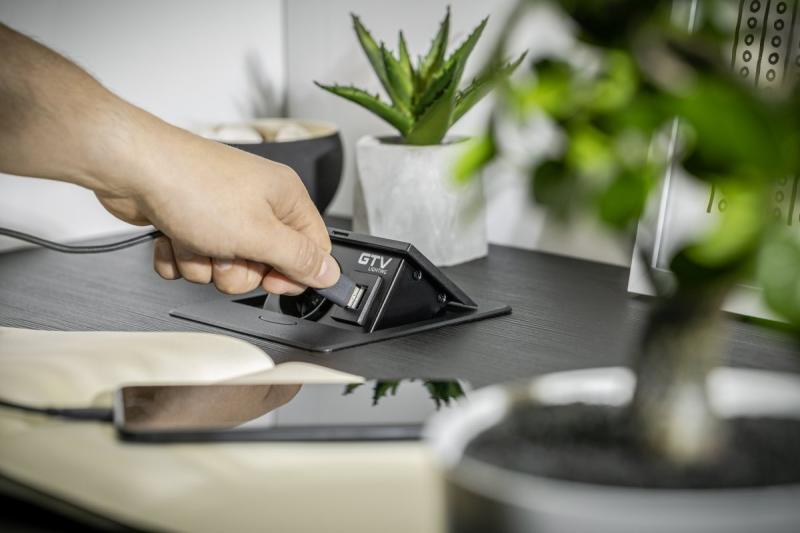 AVARO kihúzható hálózati aljzat 1208958669