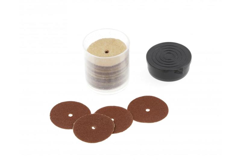 Hoegert Mini csiszológép kofferben, beleértve 184 kiegészítőt 1208960199 HT2E101