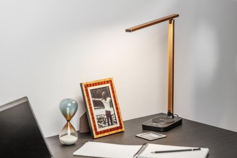Decor Bureau lamp Bressi 8W 450lm AC220-240V 3-CCT Vezeték nélküli Töltés USB PF>0 5 RA>80 Fekete / Arany 1208962479