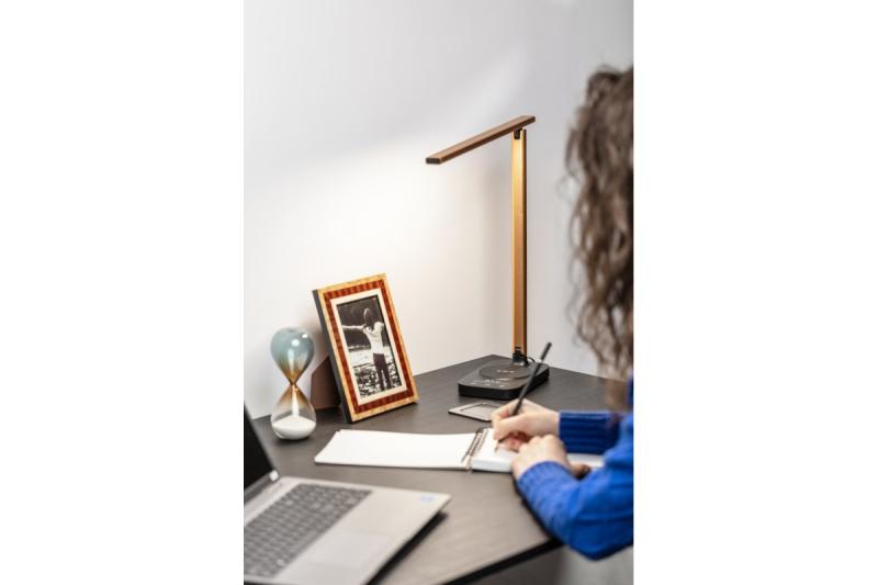 Decor Bureau lamp Bressi 8W 450lm AC220-240V 3-CCT Vezeték nélküli Töltés USB PF>0 5 RA>80 Fekete / Arany 1208962479