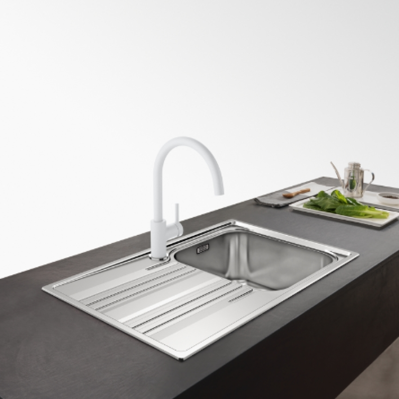 Franke Lina XL Konyhai Csaptelep Polar White Fehér, Forgatható Kifolyóval 115.0626.024