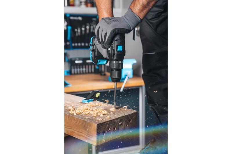 HÖGERT erős 18V akkumulátoros csavarhúzó fa és fém számára