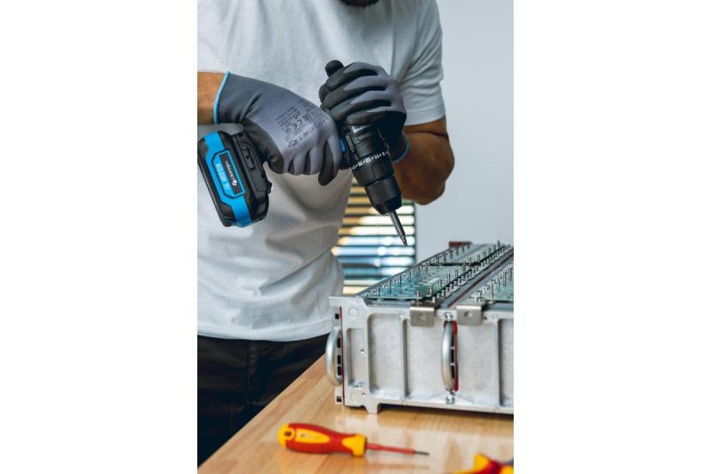 HÖGERT erős 18V akkumulátoros csavarhúzó fa és fém számára