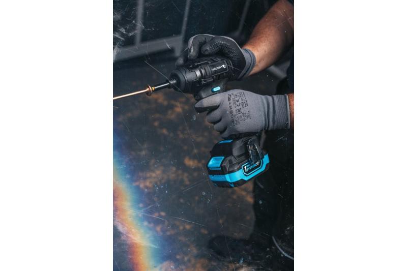 Högert Akkumulátoros csavarbehajtó 18V