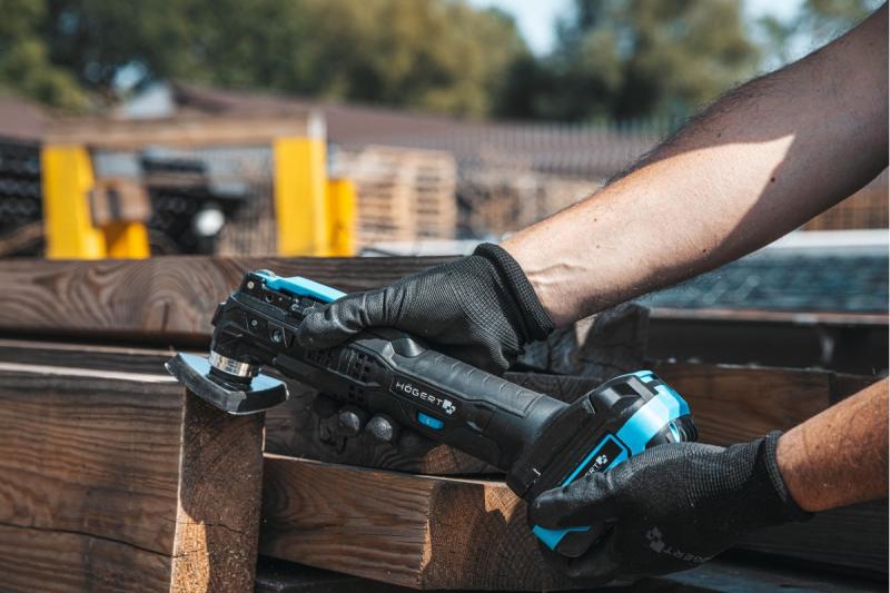 HÖGERT krachtige snoerloze multifunctionele gereedschap, 18V, zonder accu vertaalt naar het Hongaars als: HÖGERT erős vezeték nélküli multifunkciós szerszám, 18V, akkumulátor nélkül.