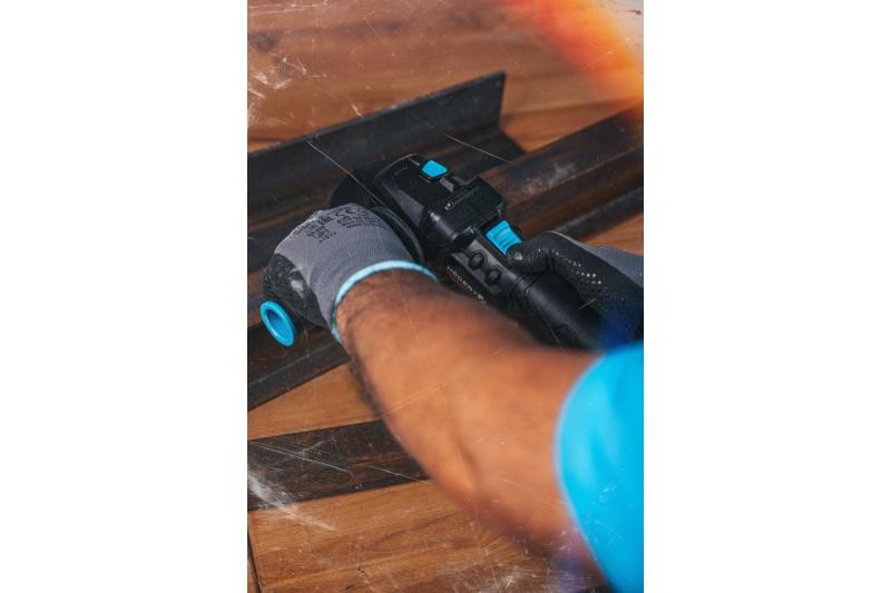 HÖGERT Vezeték nélküli sarokcsiszoló 125MM 18V - akkumulátor nélkül