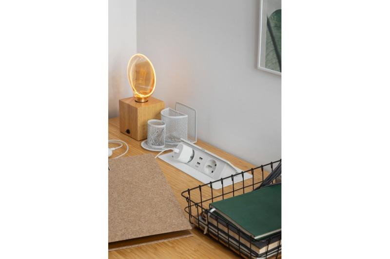 Puha, kihúzható aljzatmodul.