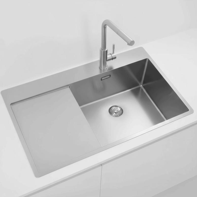 Pure.Sink Exclusivo RVS mosogató csapteleppel és csepegtetővel 86x52 cm Tapwing jobb PEX5086RT-02