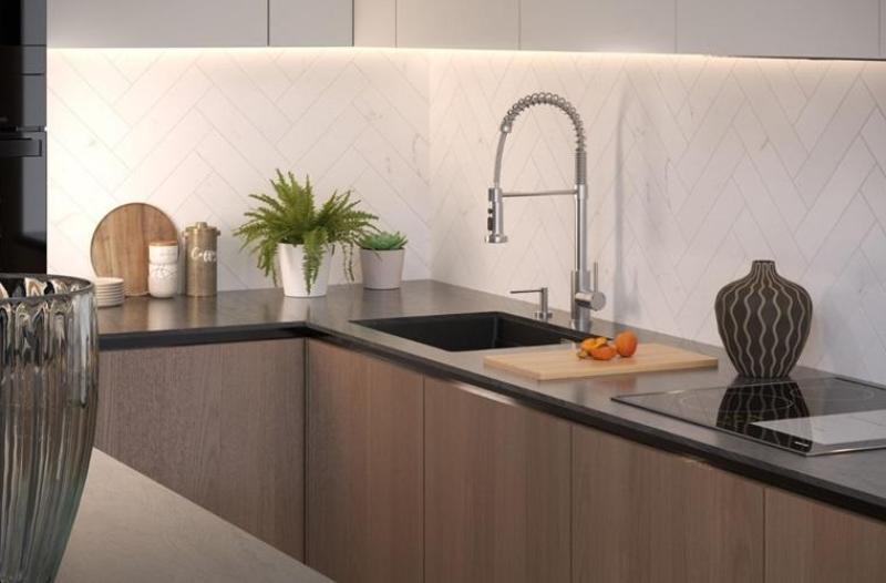 Quadri Redwick konyhai keverőcsap rozsdamentes acélból félig flexibilis kifolyóval és zuhannyal, 2 sugártípussal plusz vízleállító funkcióval 1208971411