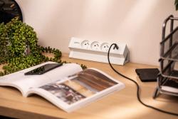 Basco bútoraljzat, 3 x földelt aljzat, USB A+C, 1,5 m kábel, fehér, szereléssel