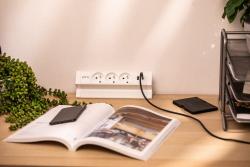 Basco bútoraljzat, 3 x földelt aljzat, USB A+C, 1,5 m kábel, fehér, szereléssel