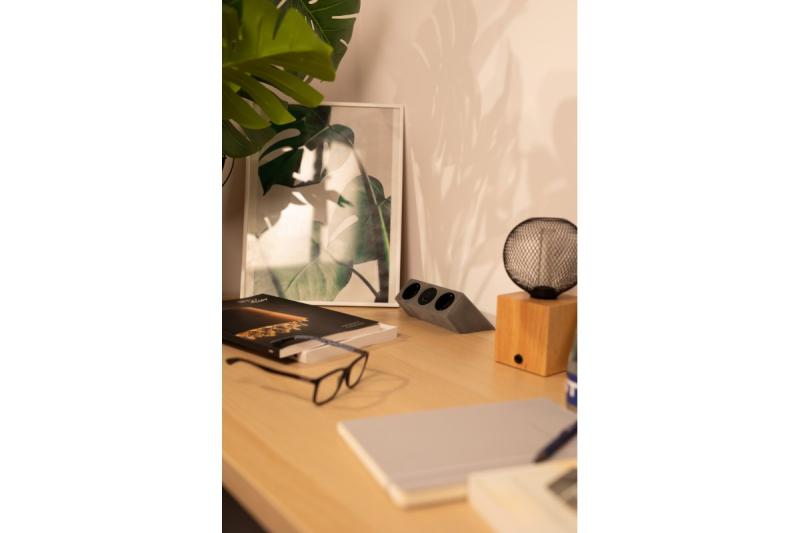 Bútorcsatlakozó SOFITO, 2xSHUKO, USB A+C, 1,5 m kábel, szürke flock