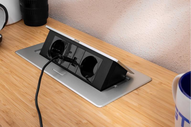 MULTISOFT bútoraljzat, 2xSHUKO, USB A+C, RJ45, 1,5 m kábel, alumínium