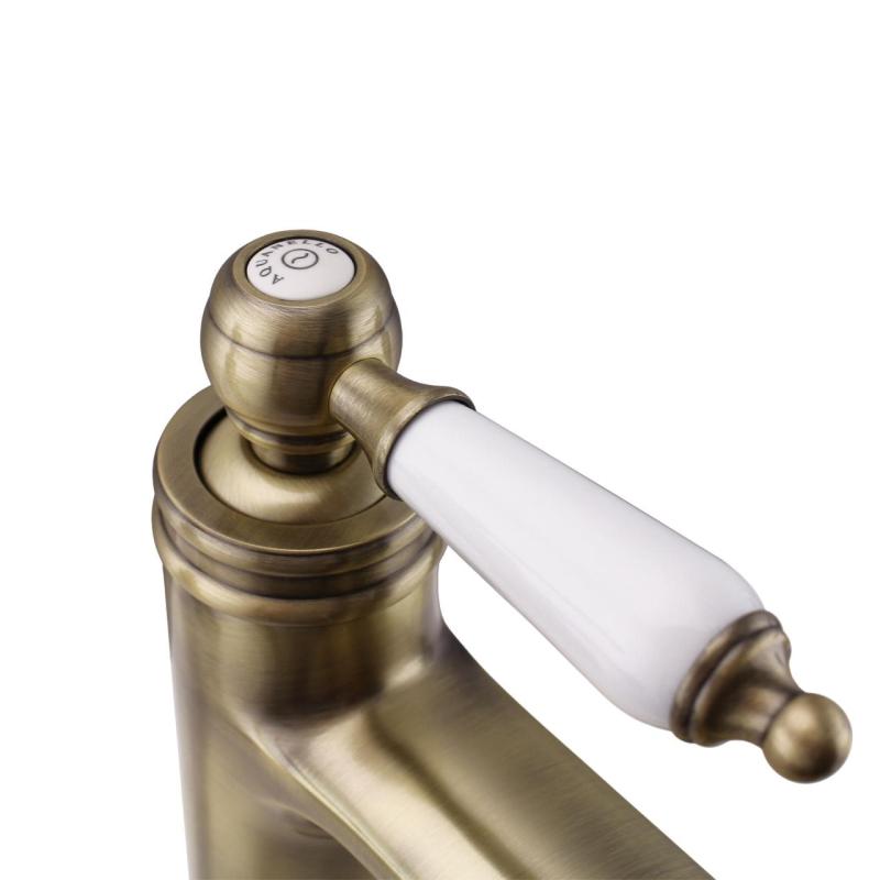 Aquanello Heritage Manor Klasszikus nosztalgikus mosdócsaptelep bronz BN-1001-HM