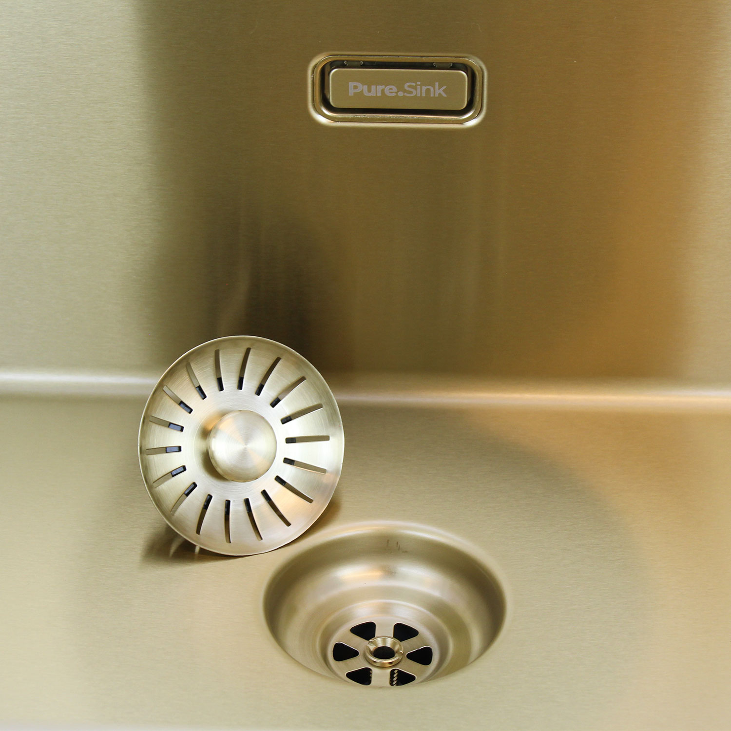 Hogyan lehet megelőzni a mosogatóban kialakuló kellemetlen szagokat, mielőtt azok megjelennek?